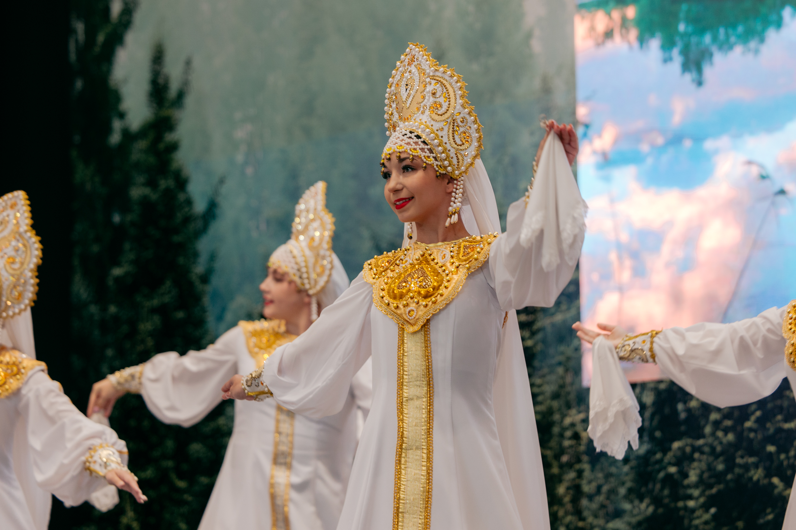 Торжественная церемония закрытия Югорского лесного форума
