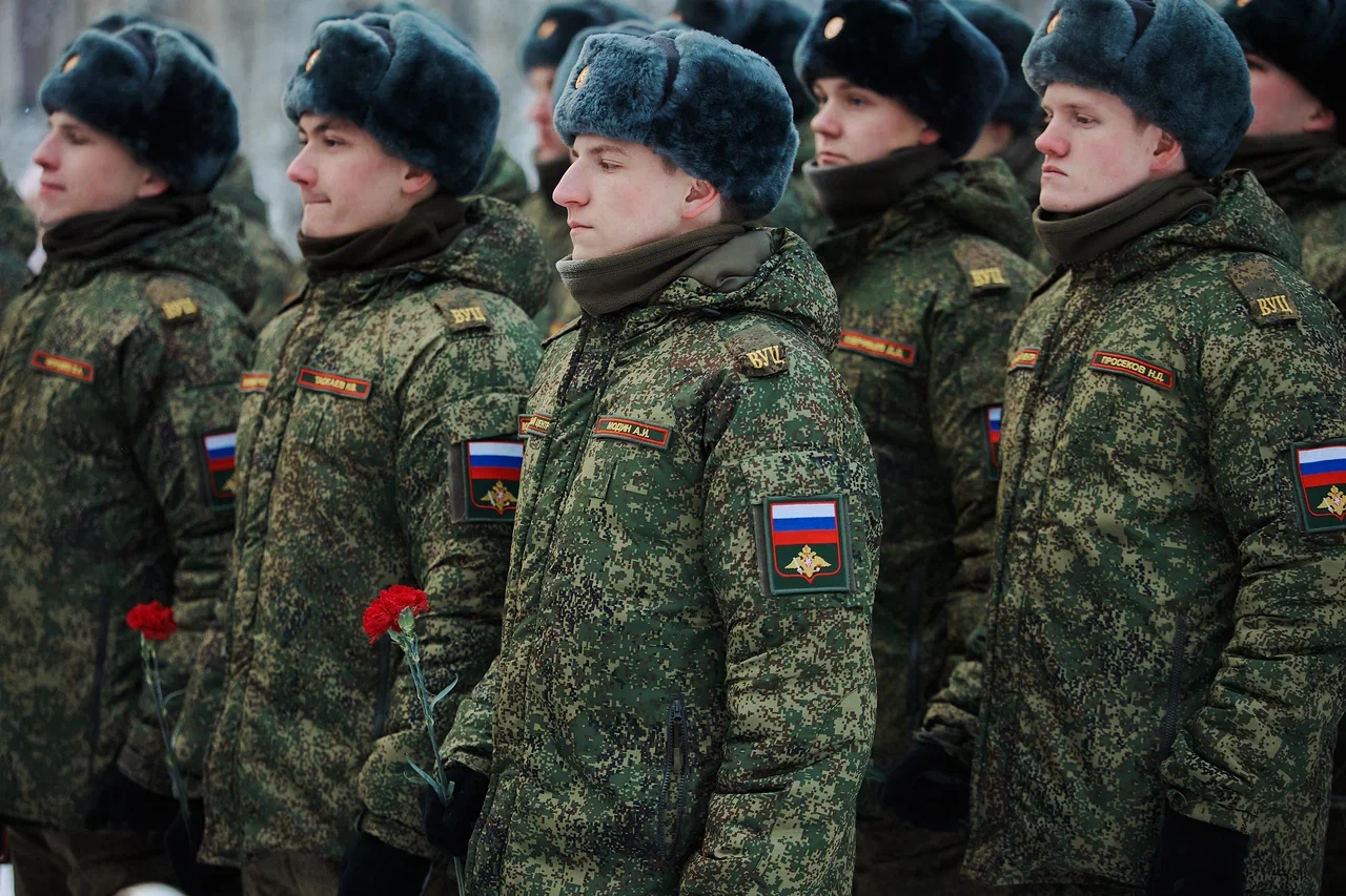 Югра чтит героев