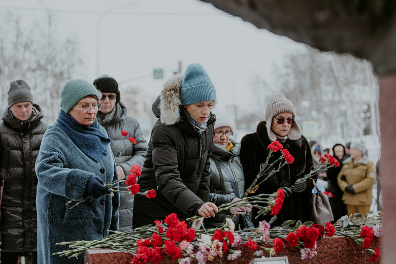 В Ханты-Мансийске почтили память воинов-интернационалистов