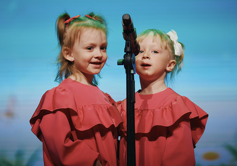Воспитанники КДЦ «Октябрь» – мамина радость, папина гордость
