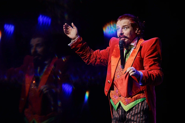  «Фокус-шоу» состоялось в «Октябре»