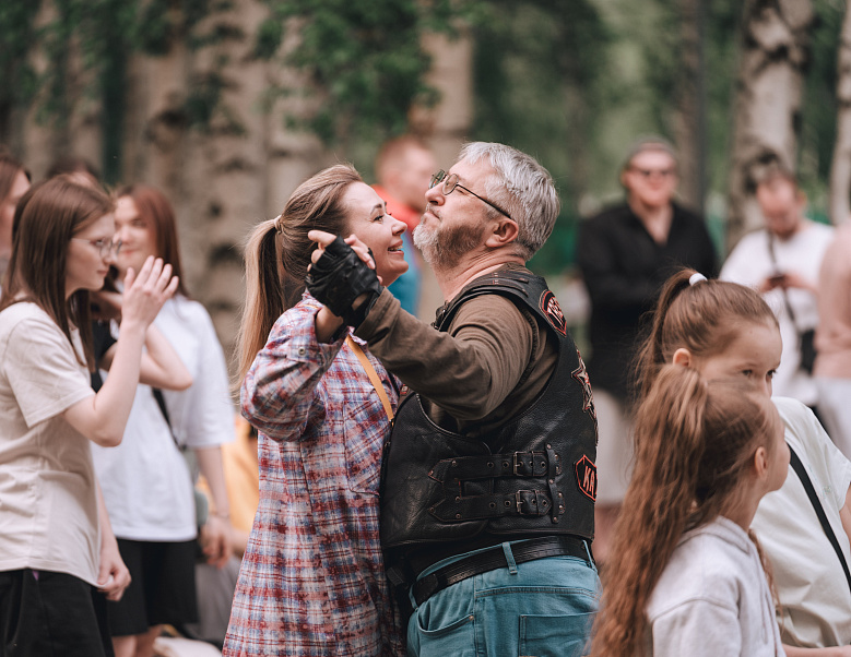Лето с «Октябрем»: вечер барабанов под открытым небом