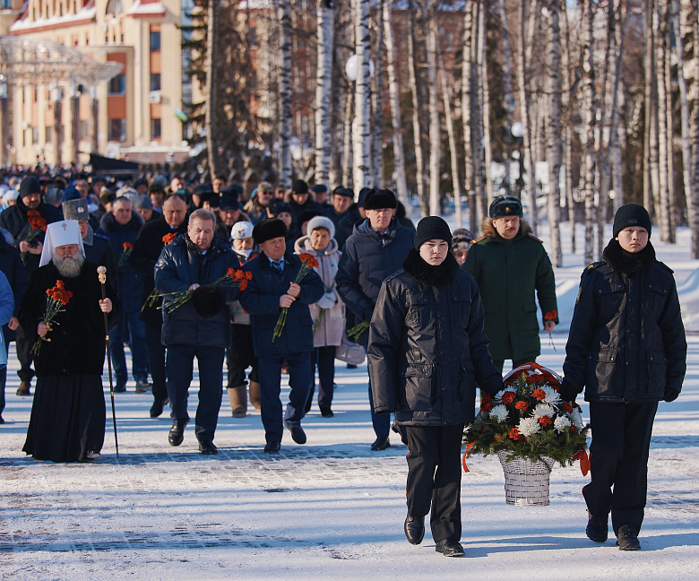 Хантымансийцы почтили память защитников Отечества